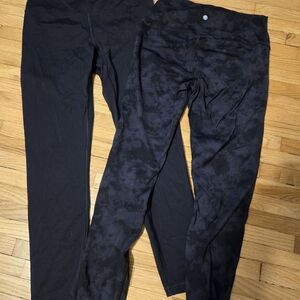 CRZ YOGA Black and Dark Patterned Leggings